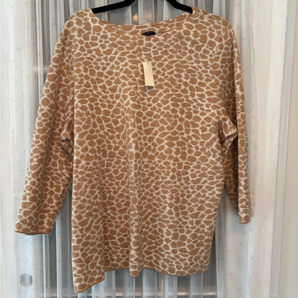 Talbots Camel and White Patterned Blouse Giraffe print merino wool